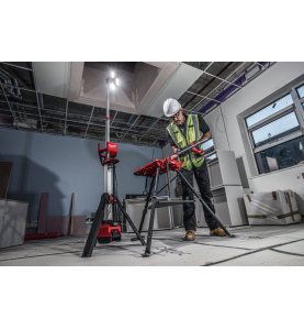 M18 HOSALC-0 - Projecteur trépied de chantier, hybride 18V, sans batterie, 6000 Lumens