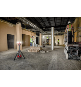 M18 HOSALC-0 - Projecteur trépied de chantier, hybride 18V, sans batterie, 6000 Lumens