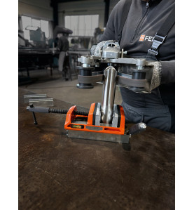 Paire de mors de protection (P) prismatique 110 mm aluminium (FEIN VersaMAG) rérérence 30240477010 Fein