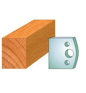 Jeu De 2 Fers Profiles Acier Ht.40Mm N°000 ref 800.000 Leman