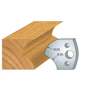Jeu De 2 Fers Profiles Acier Ht.40Mm N°120 ref 800.120 Leman