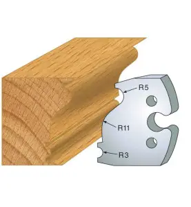 Jeu De 2 Fers Profiles Acier Ht.50Mm N°247 ref 855.247 Leman