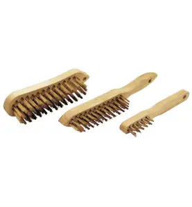 Vente de LOT 3 BROSSES VIOLON /BOUGIE FIL acier laitonné Leman, numéro 9374 / mn_710.03 à 10,83 €HT soit 12,99 €TTC. 