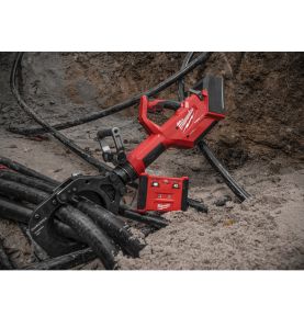 M18 HCC125-801C - Force Logic™ coupe câble 125mm, One-Key, 18V, 8Ah, capacité de coupe jusqu'à 125 mm Milwaukee ref 4933499333