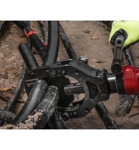 M18 HCC125-801C - Force Logic™ coupe câble 125mm, One-Key, 18V, 8.0Ah, capacité de coupe jusqu'à 125 mm