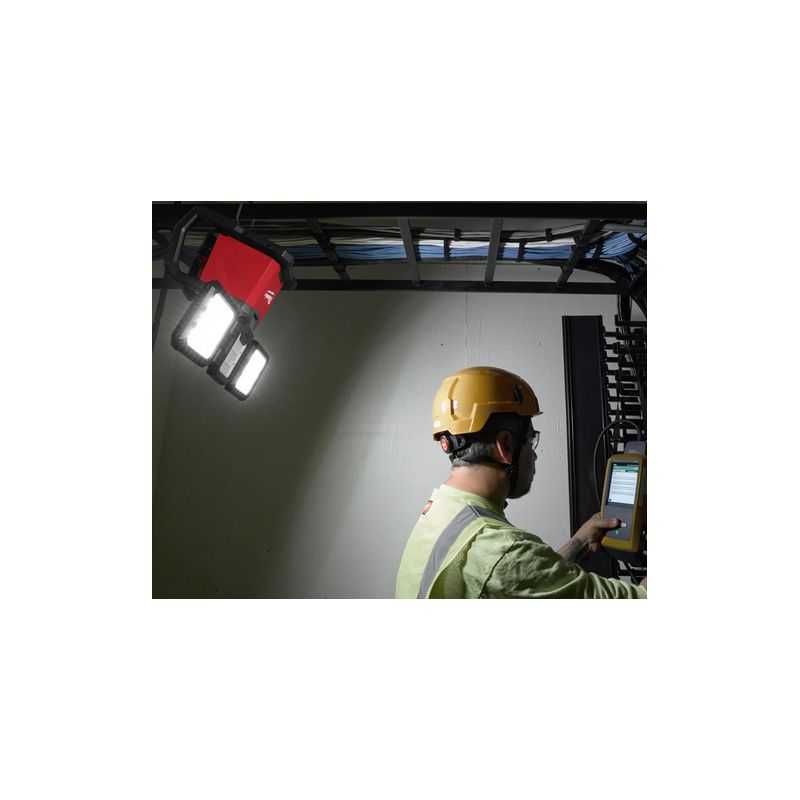 M18 MDTL-0 - Projecteur de chantier multidirectionnel 18V, sans batterie, 4500 Lumens Milwaukee ref 4933498149 M18 MDTL-0 - Projecteur de chantier multidirectionnel 18V, sans batterie, 4500 Lumens Milwaukee ref 4933498149