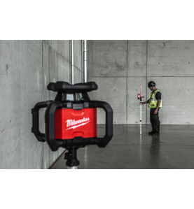 Sr240 - Mire Graduée 2,4 M 4932493202 Milwaukee