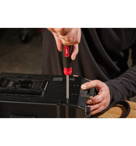 Tournevis De Precision Multi-Embouts 27 En 1 4932498176 Milwaukee