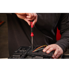 Tournevis De Precision Multi-Embouts Avec Étui 39 En 1 4932498177 Milwaukee