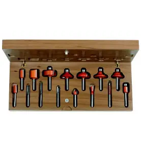 Vente de OUTILLAGE CMT ref 70000100 CMT, numéro 2744 / cmt_70000100 à 358,33 €HT soit 429,99 €TTC. 