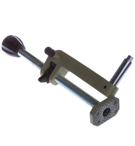 Vente de Etau horizontal acc.makita, numéro 22653 / makita-accessoires_122470-4 à 55,59 €HT soit 66,70 €TTC. 