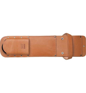 Vente de Pochette cuir uc120dwae acc.makita, numéro 22665 / makita-accessoires_P-21331 à 66,73 €HT soit 80,07 €TTC. 