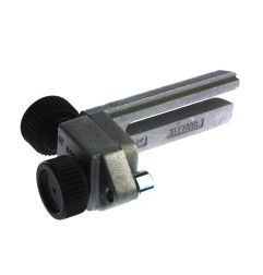 Vente de Guide a affleure acc.makita, numéro 23532 / makita-accessoires_STEX122385 à 62,27 €HT soit 74,72 €TTC. 