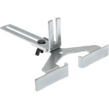 Vente de Guide droit cpl acc.makita, numéro 23538 / makita-accessoires_122704-5 à 9,36 €HT soit 11,23 €TTC. 