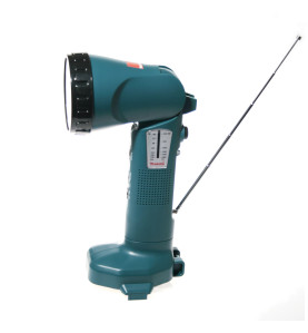 Vente de Lampe radio 14.4v(ss batterie) acc.makita, numéro 24140 / makita-accessoires_E01171-2 à 43,46 €HT soit 52,15 €TTC. 