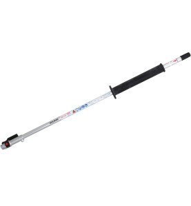 Vente de Extension d'axe pour cs246-4c acc.makita, numéro 24786 / makita-accessoires_196035-8 à 143,70 €HT soit 172,44 €TTC. 