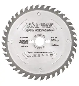 Lame circulaire carbure dia 250 x 2.2 / 3.2 z.48 al 30 + trous combi3