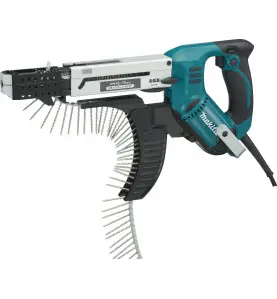 Visseuse automatique 470 W 4 x 45 à 75 mm Makita ref 6844