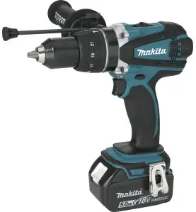 Perceuse visseuse à percussion 18 V Li-Ion 5 Ah Ø 13 mm Makita ref DHP458RTJ