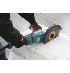 Meuleuse Ø 230 mm 2600 W MAKITA GA9040SKD1
