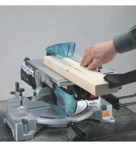 Scie à coupe d'onglet et à délignage 1650 W Ø 260 mm Makita ref LH1040