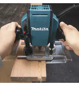 Défonceuse 900 W Ø 8 mm Makita ref RP0900XJ
