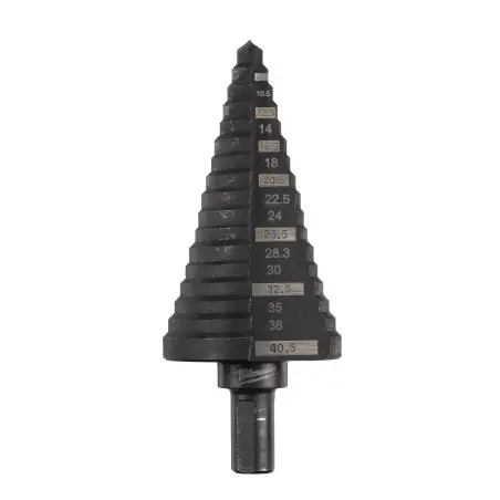 Vente de FORET ÉTAGÉ Diam. 640,5 MM 1 PC Milwaukee, numéro 71942 / mlwk_48899340 à 120,41 €HT soit 144,49 €TTC. 