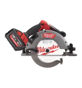M18 FCSG66-121C - Scie Circulaire FUEL 18V, 12Ah. Livré en coffret avec 1 batterie 12Ah et chargeur rapide M1218FC